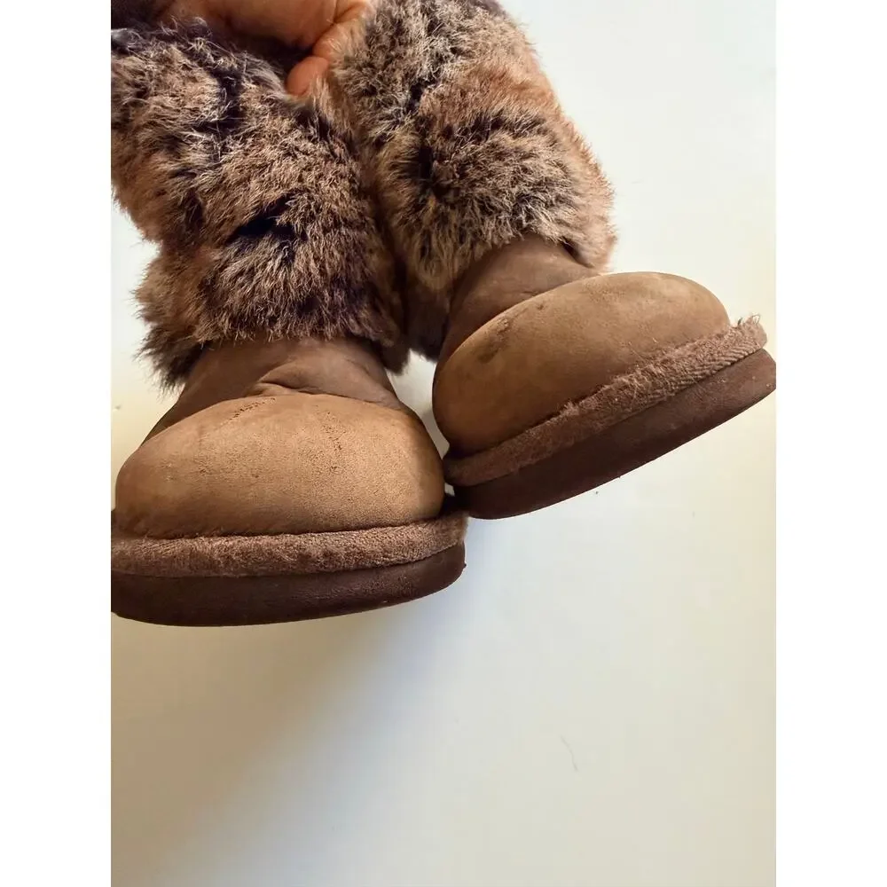 UGG Classic Short Shaggy in Chestnut Girls 3